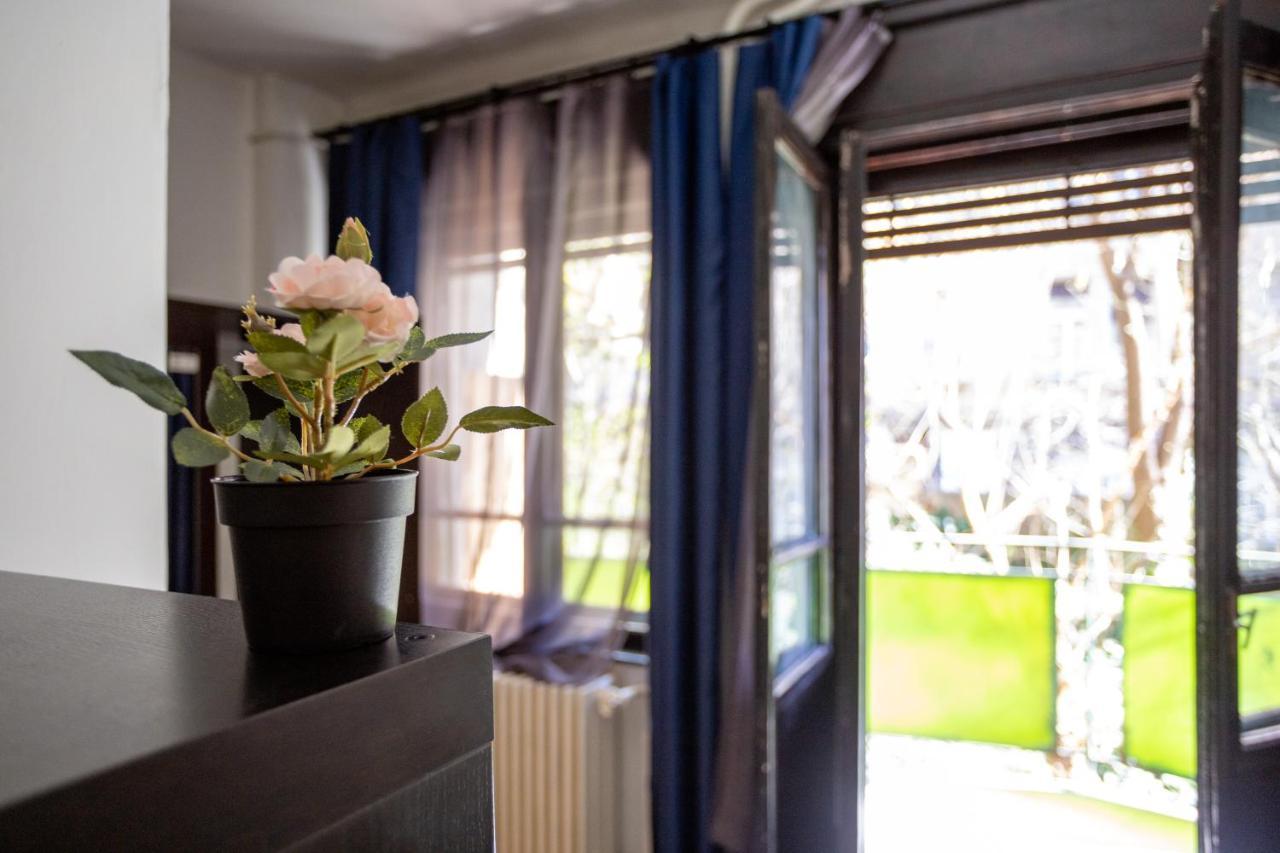 Blueberry Apartment At Buda Castle Budapest Bagian luar foto